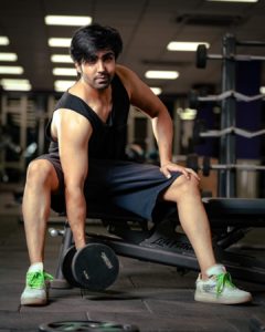hardy Sandhu in gym