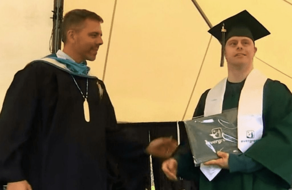 Man with Down syndrome becomes the first graduate