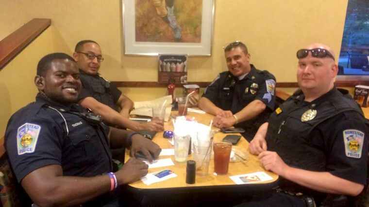Police Chose to React After a Couple Refuses to Seat Near Cops